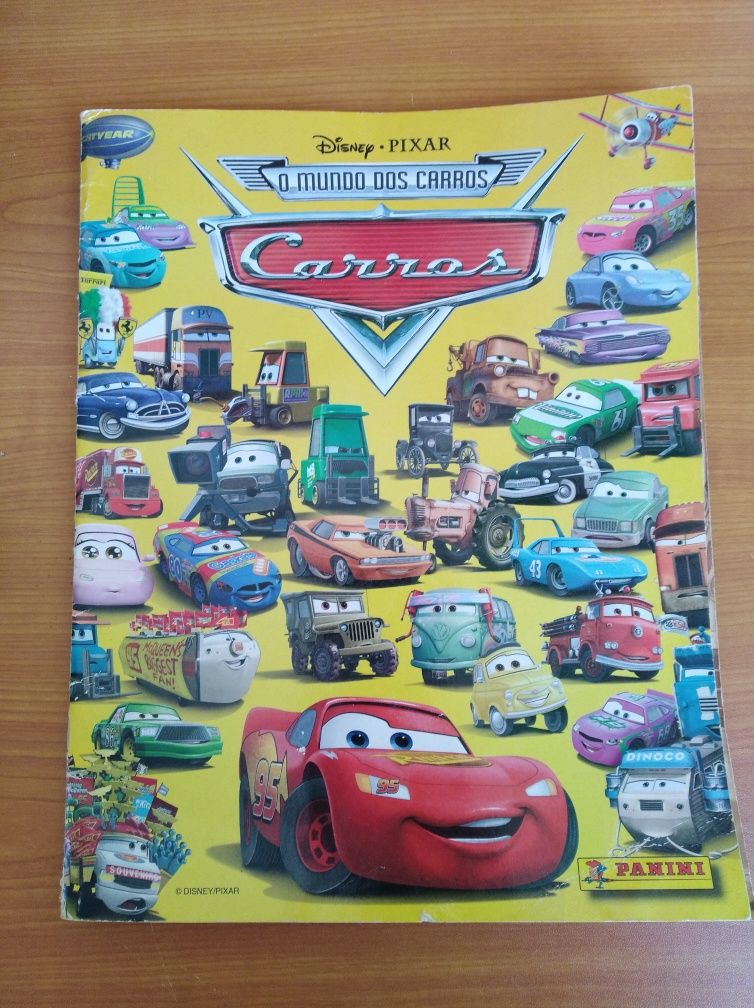 Caderneta de cromos "Cars" completa