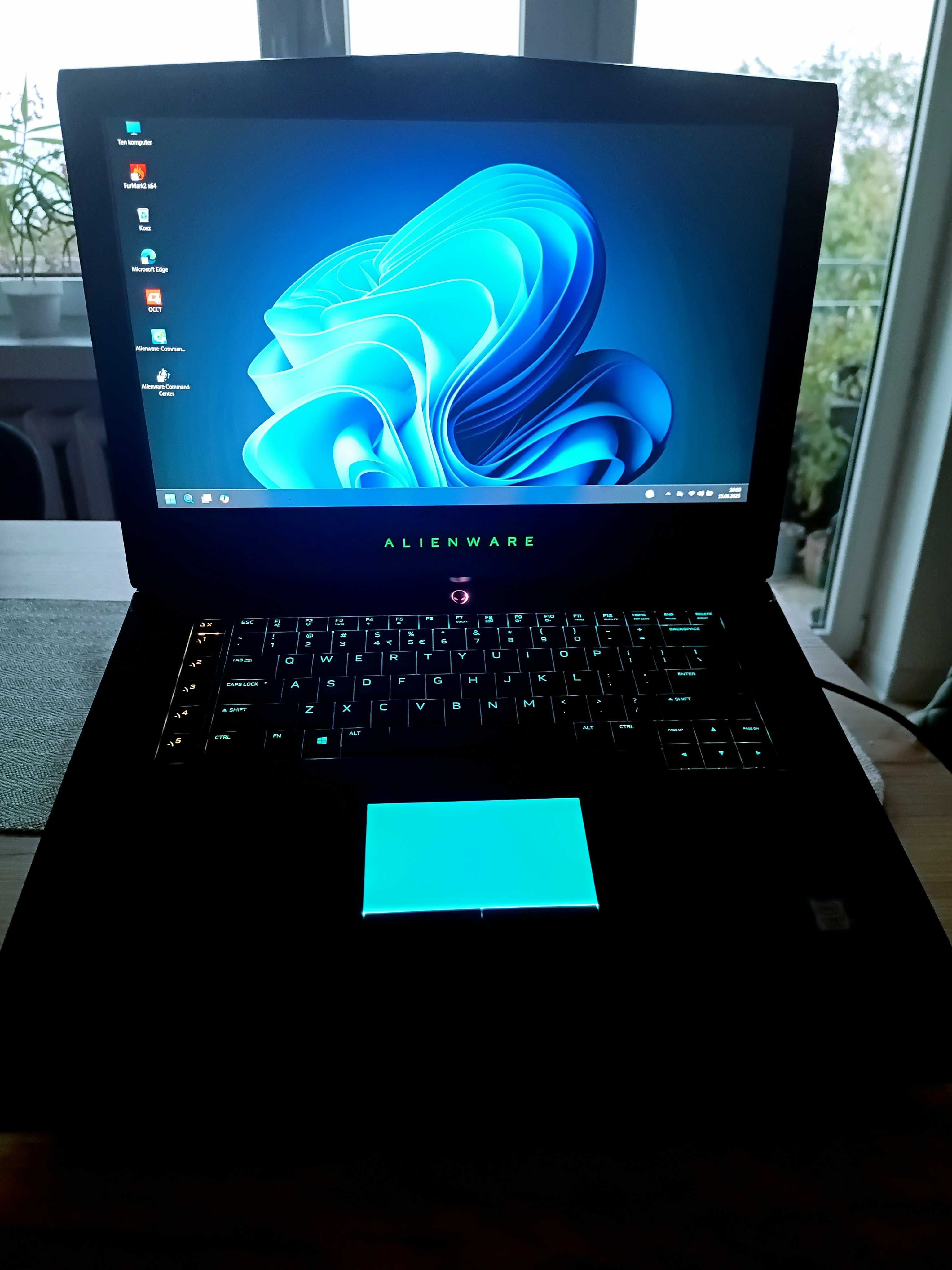 Laptop Dell Alienware 15 R3 GTX 1070 i7 7700HQ