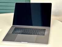 MacBook Pro 15 - i7 2.9 GHz 16GB RAM 512GB SSD - Bateria/Teclado Novos