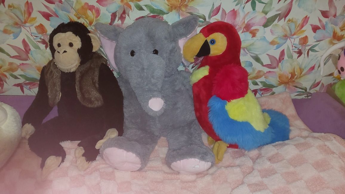 М'які іграшки слон мавпа папуга
