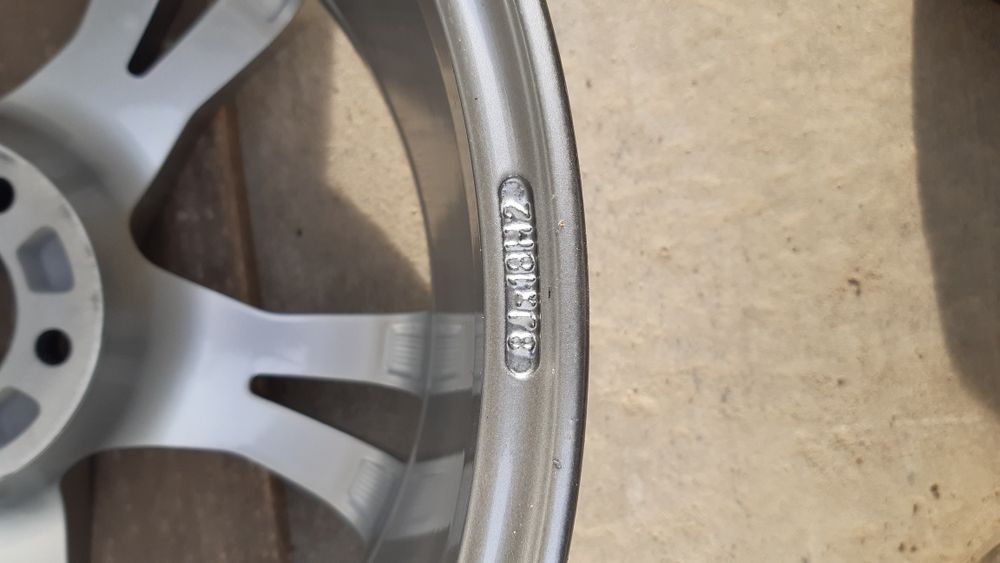 Felgi alufelgi 5x112 audi volkswagen 18 OZ  jak nowe