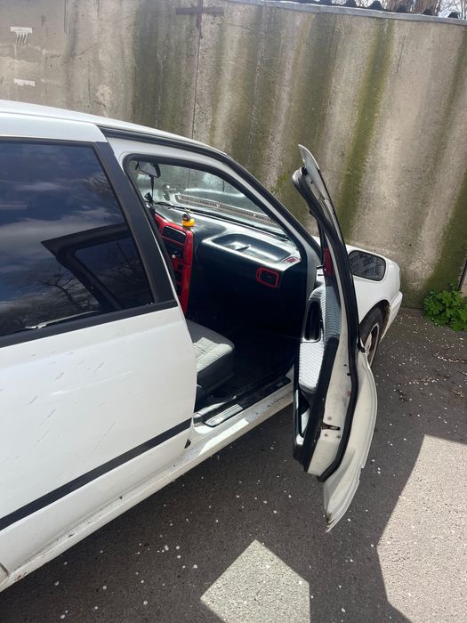 Nissan sunny газ/бенз