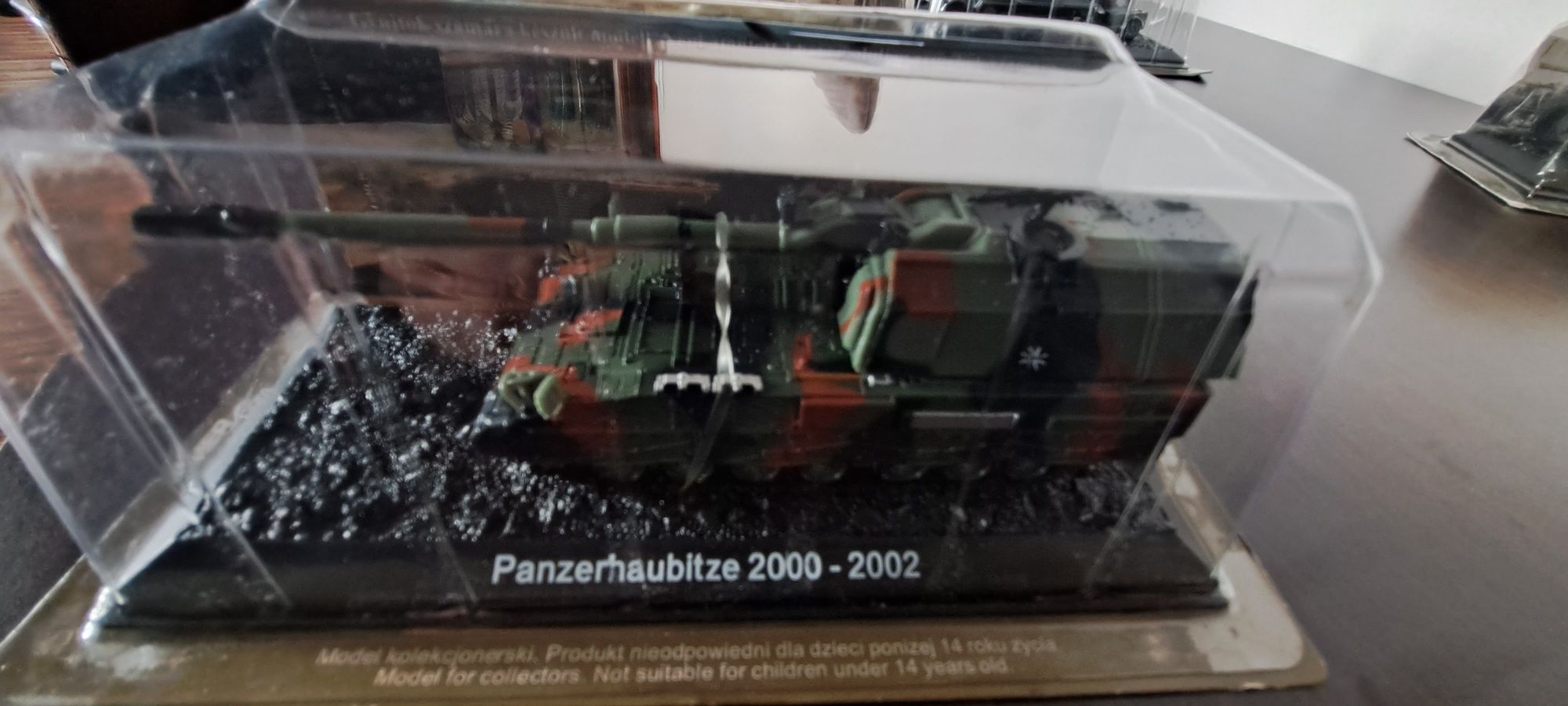 Model Panzerhaubitze 2000 - 2002