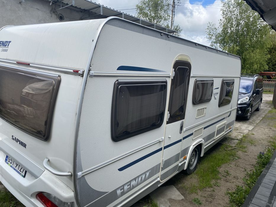 Przyczepa kempingowa FENDT CARAVAN SAPHIR 495. 1700DMC  uszkodzona