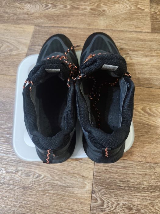 Чоловічі кросівки Merrell