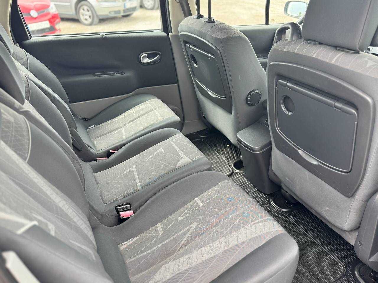Renault Scenic 2006р. 2.0 бензин,обмін (Перший внесок від 20%)
