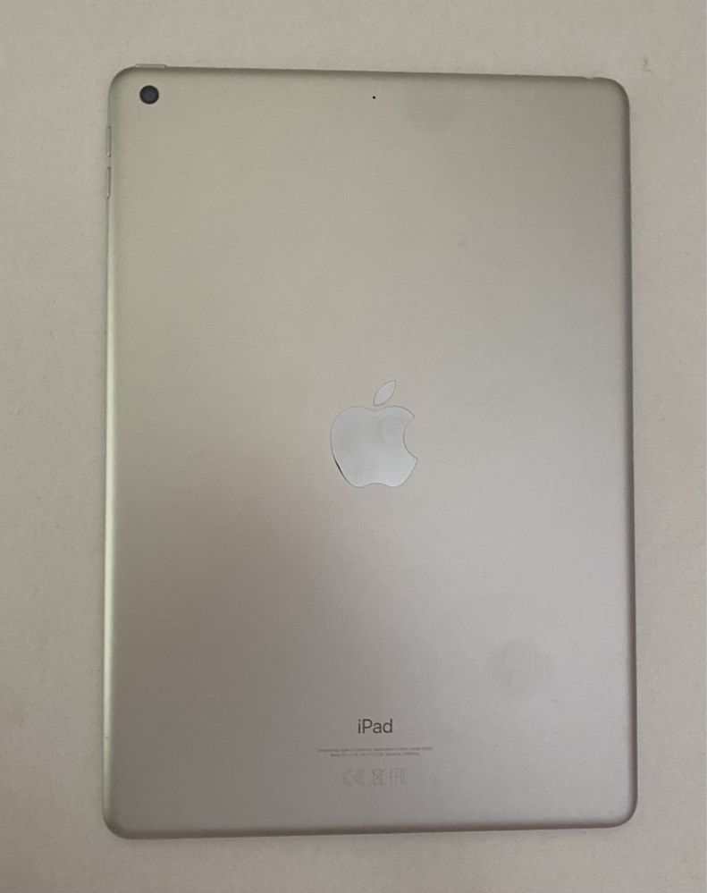IPad Como Novo + Capa