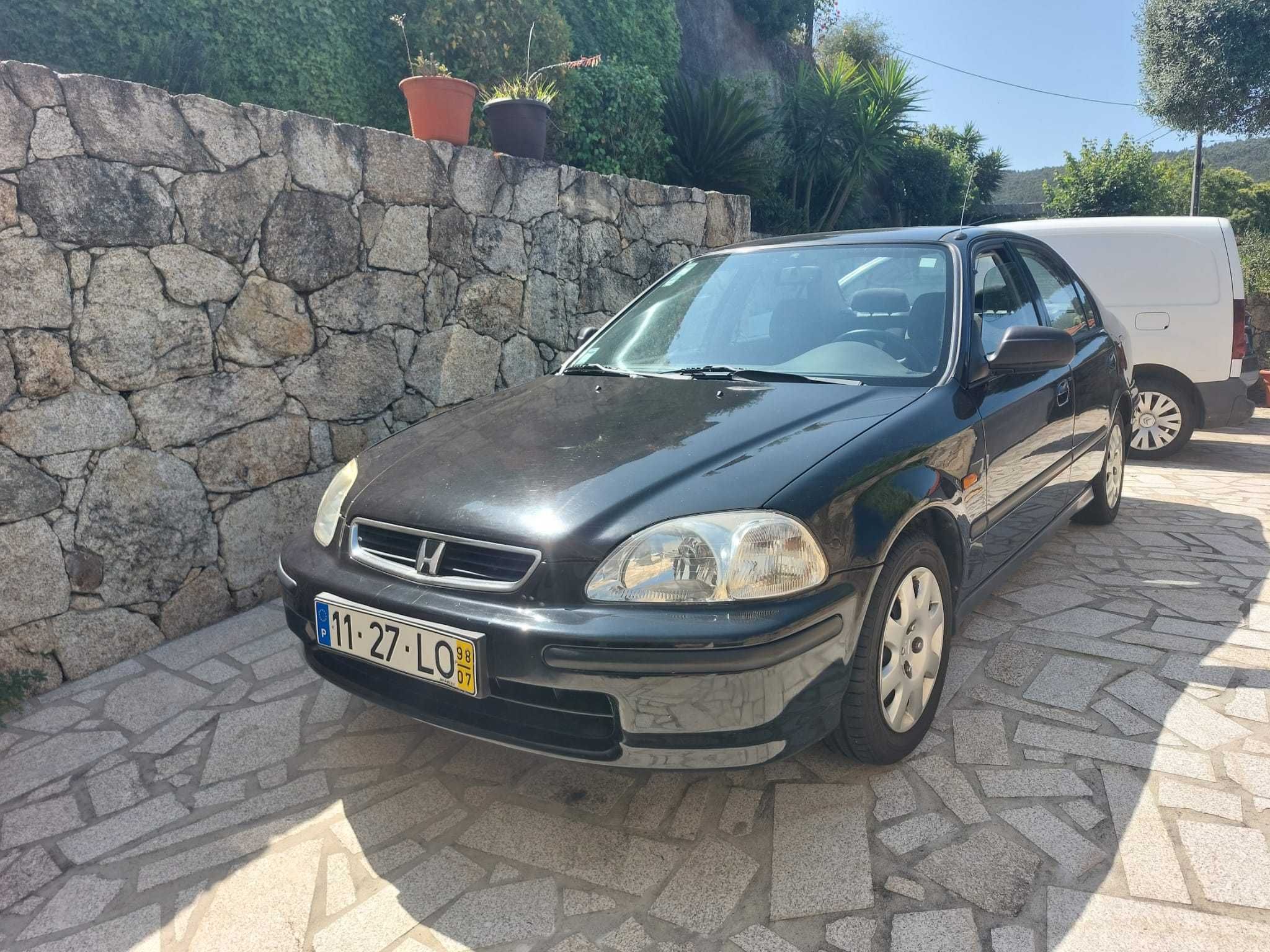 Honda Civic 1.5i LS (EK3)