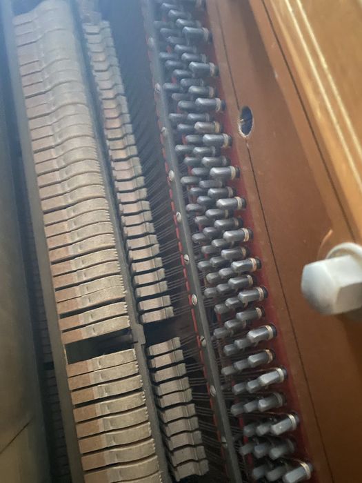 Продам німецьке піаніно ХІХ сторіччя під реставрацію