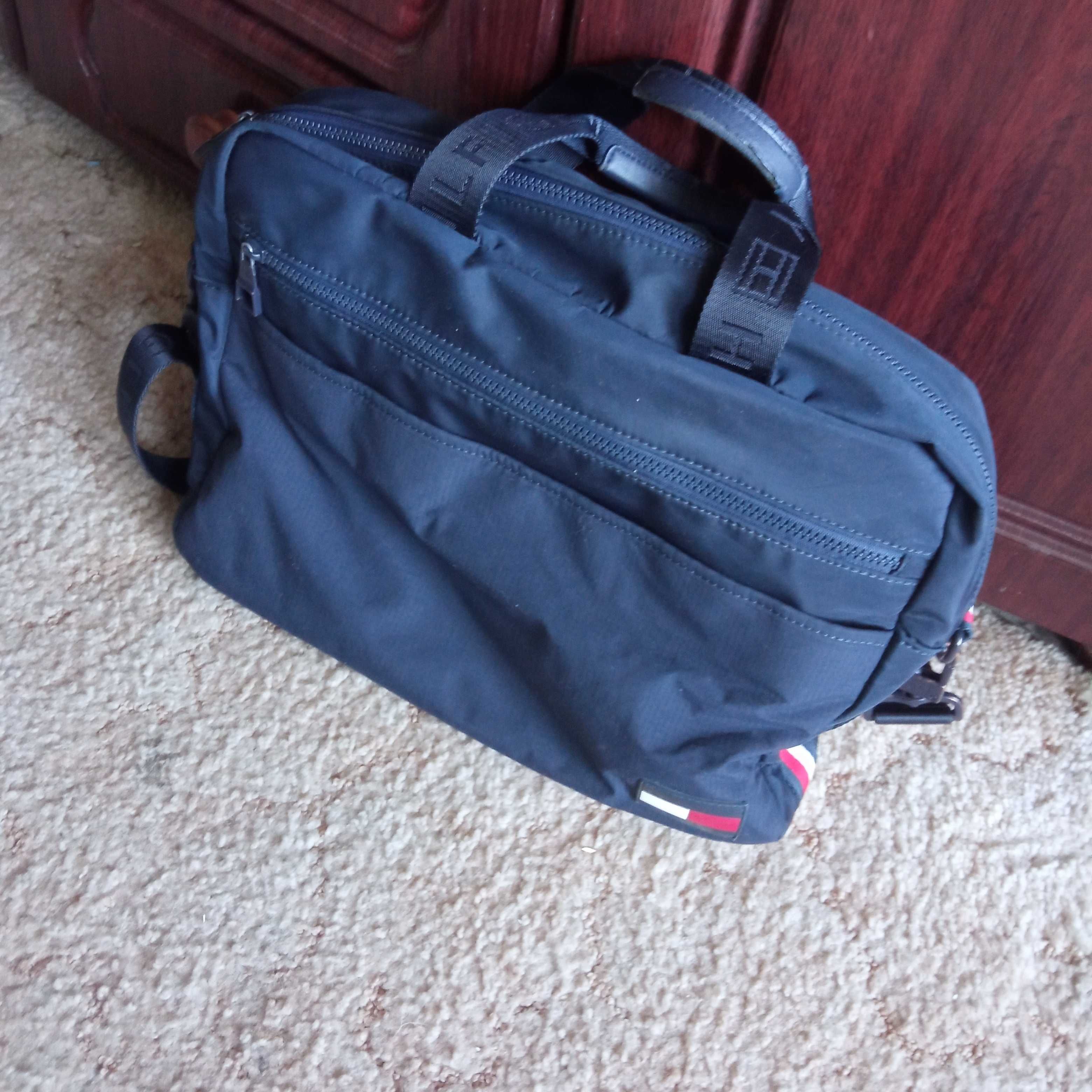 Torba na laptopa Tommy Hilfiger lub na dokumenty!