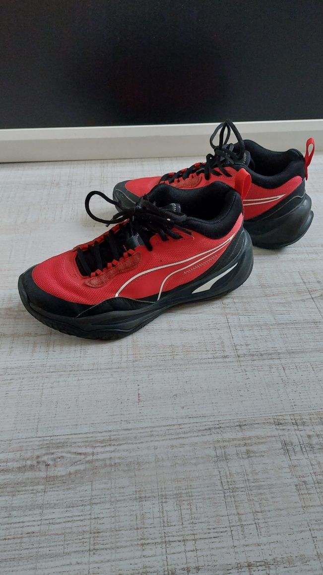 Buty Puma Playmaker r. 38