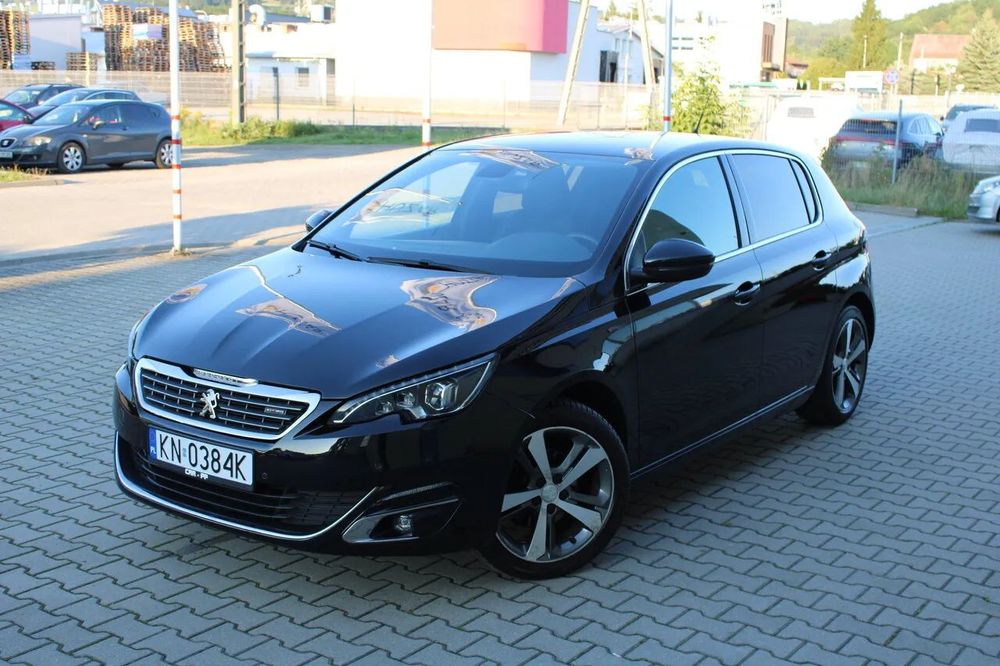 Peugeot 308 Peugeot 308 1,2 PureTech 130 KM GT-Line Super Stan