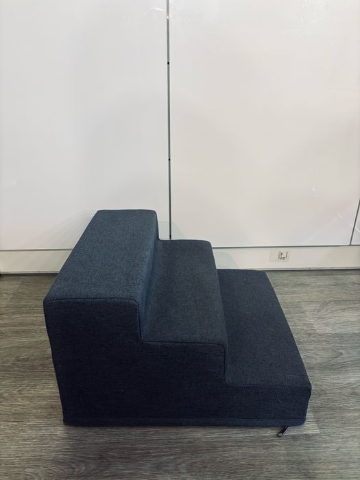 Прикроватні сходи для тварин