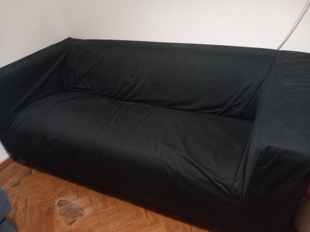 Sofá 2 lugares Klippan Ikea com oferta de capa