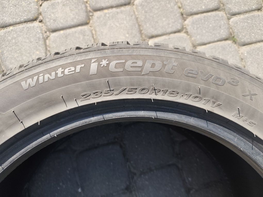 Opony zimowe Hankook 235/50 R18