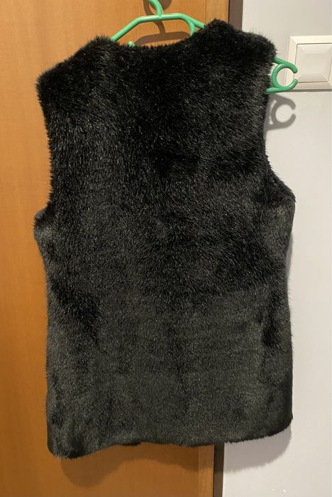 Czarna kamizelka New Look, rozm. 38- nowa bez metki . Niezapinana , z