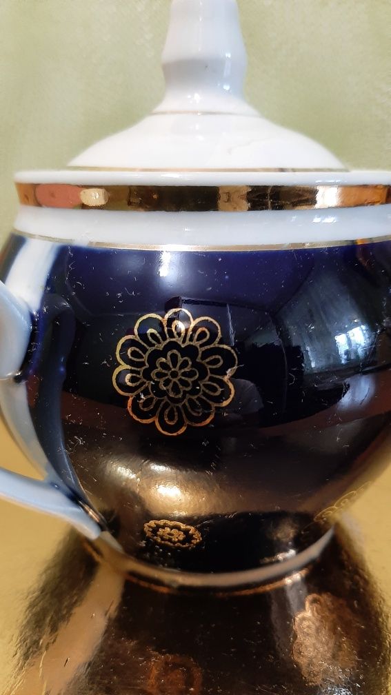 Кобальт для сервировки