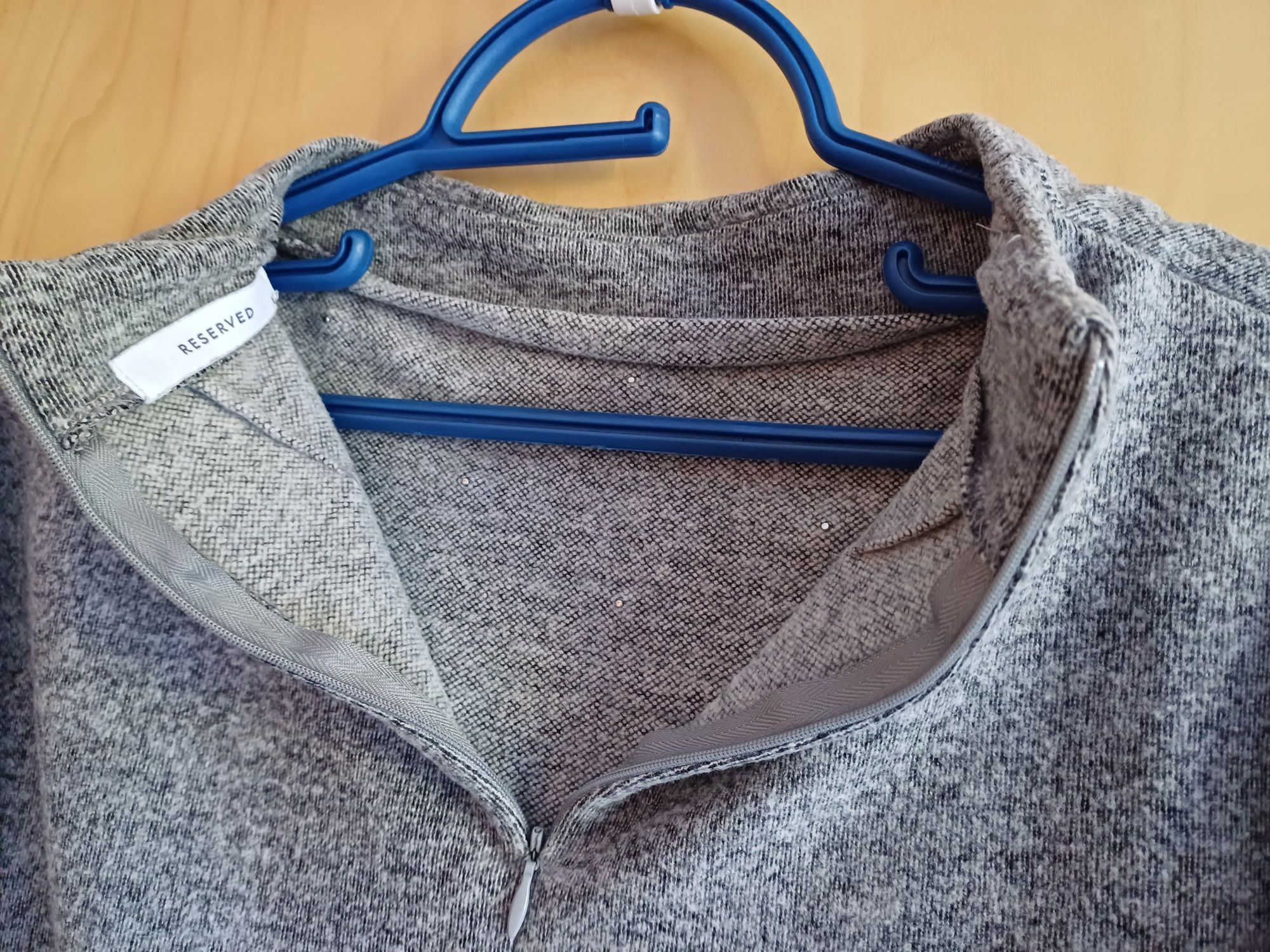 Sweterek Reserved,  rozmiar XS