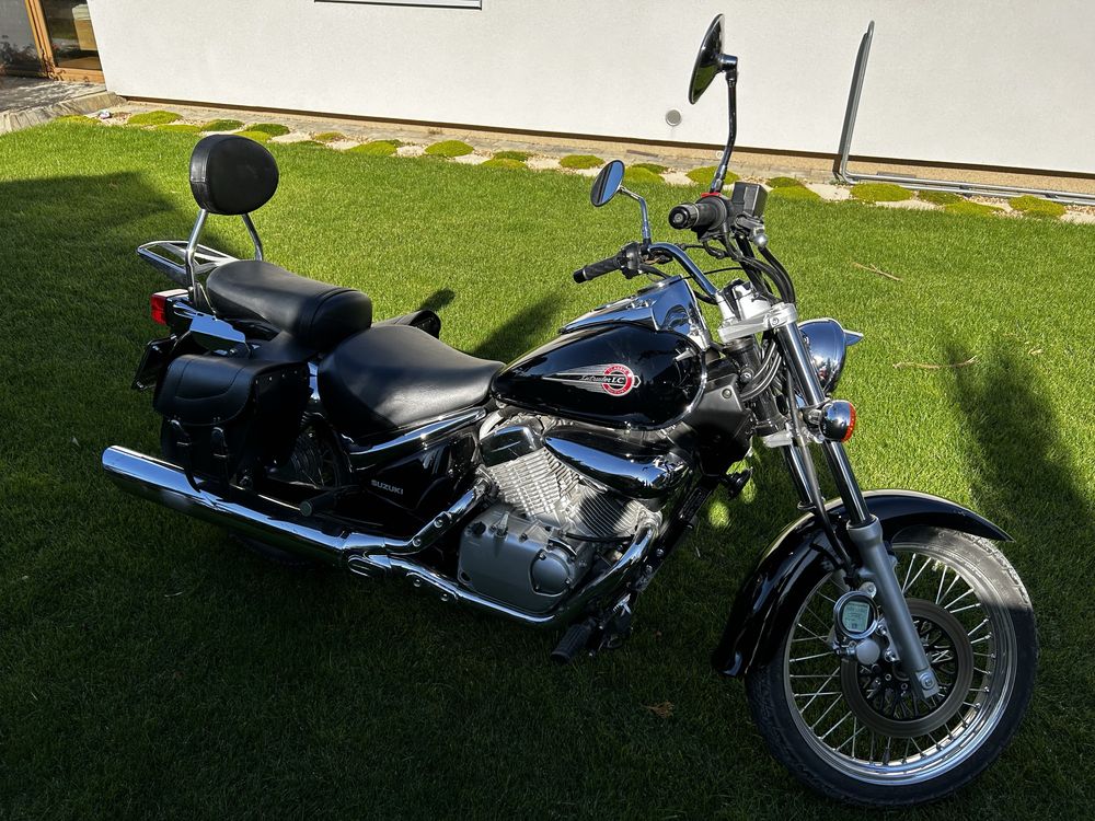 Suzuki Intruder 125