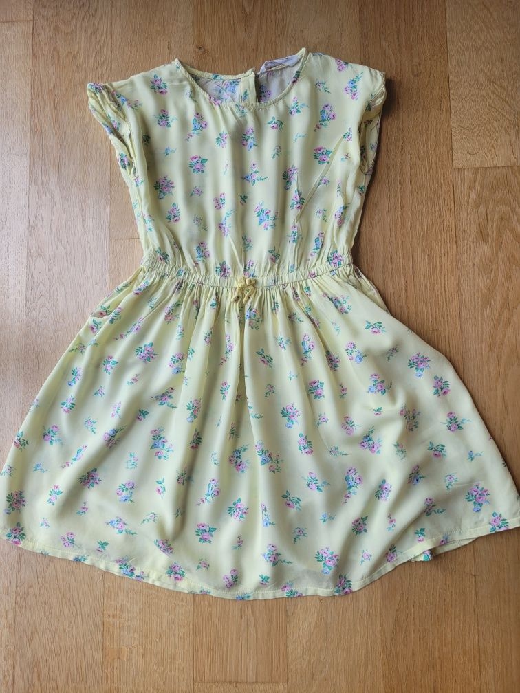 Sukienka roz 140 h&m