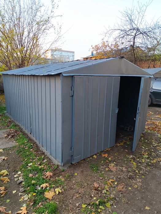 Металевий гараж в центрі по вул. 3-я Слобідська (Слободская)