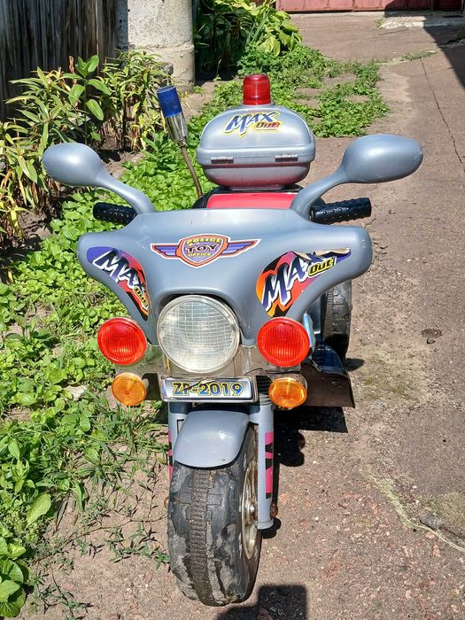 Дитячий електромотоцикл