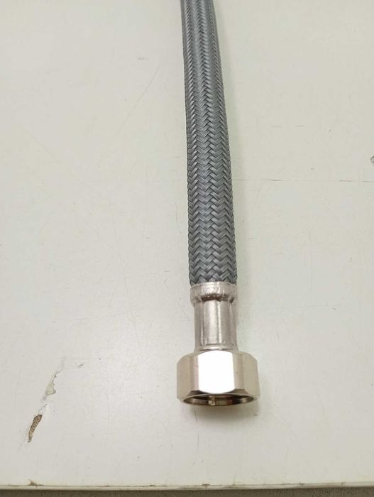 Equation Wężyk elastyczny gw3/8" x gw3/8" 30 cm