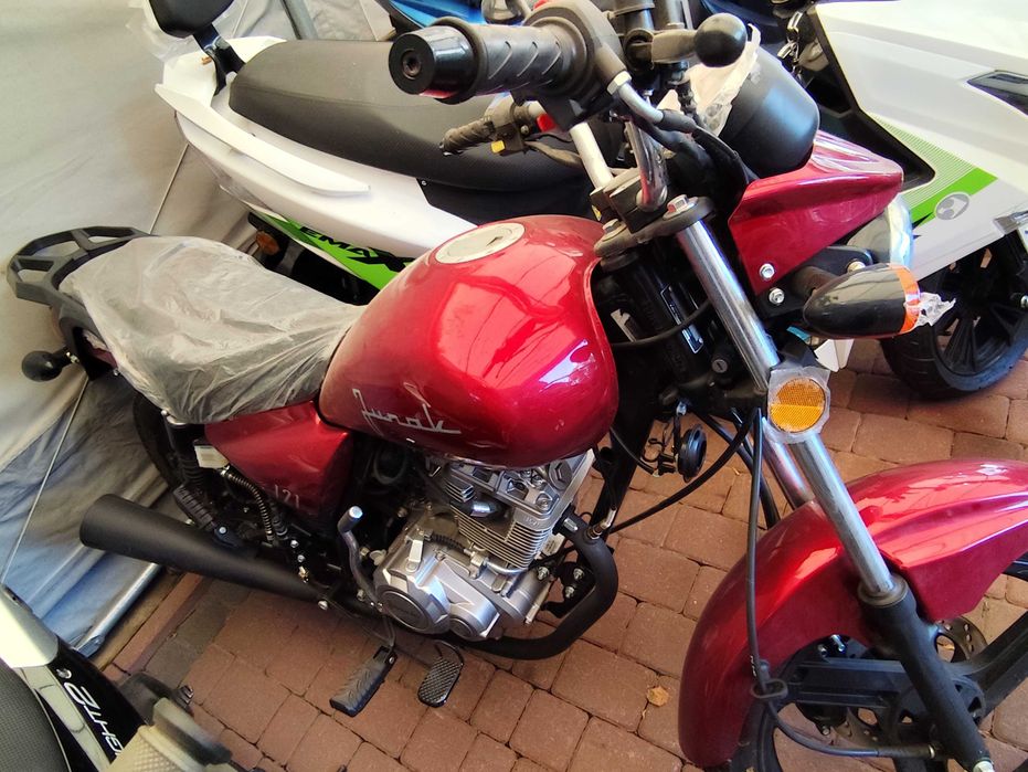 Motocykl Junak  RS 125 Salon Motocyklowy Motorowery Skutery ATV Olkusz