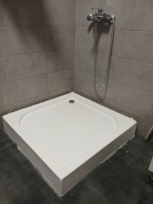 Душовий піддон 90×90