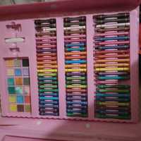 Чемодан творчества пастель краски фломастеры карандаши