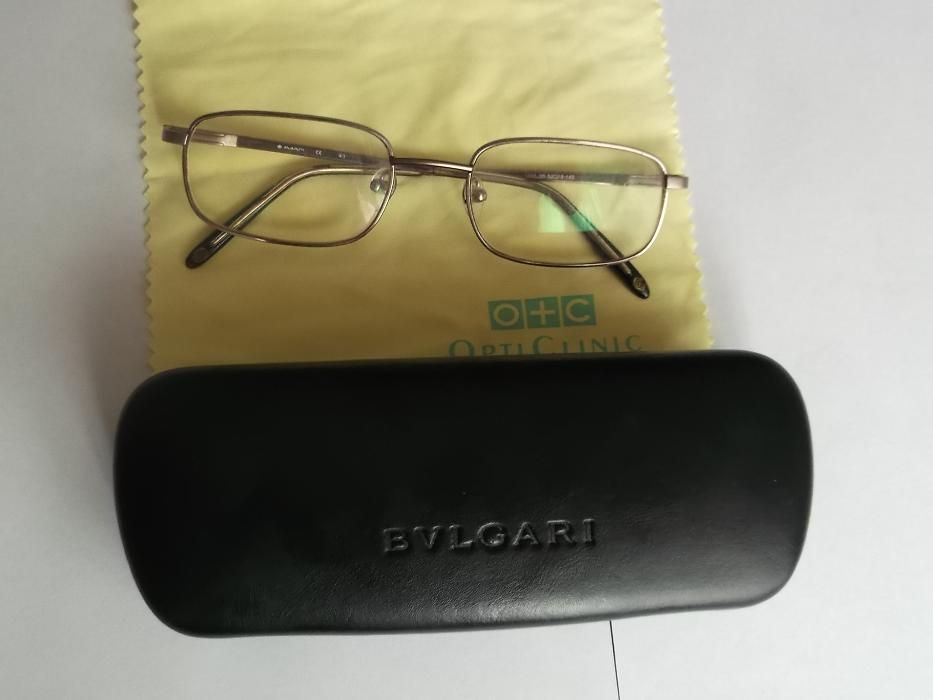 dois pares de oculos versage para leitura/senhora