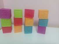 Lote de 12 cubos macios, multicolores, para bebés (Imaginarium).