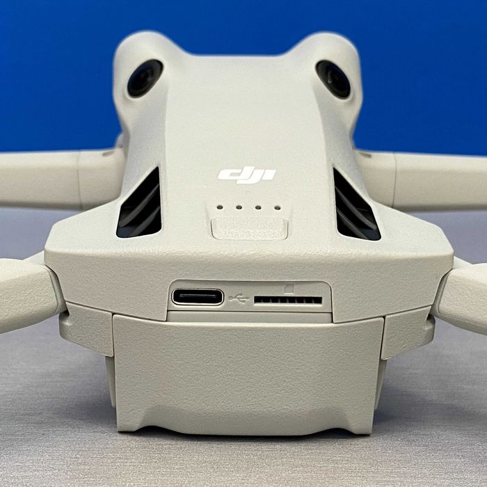 DJI Mini 4 Pro (DJI RC-N2)