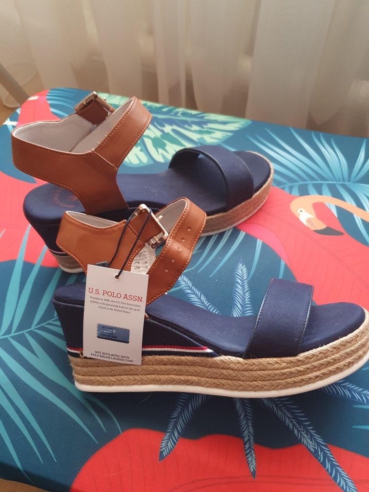 Продам босоножки U.S.POLO ASSN новые