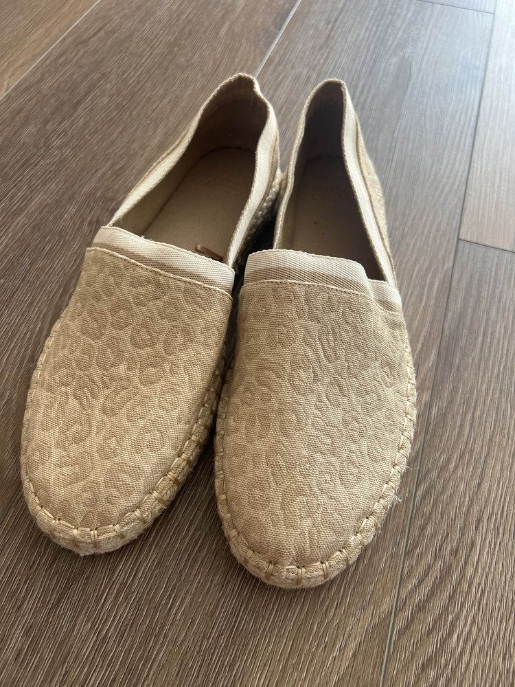 Zara, зара, 38 розмір, 24 см