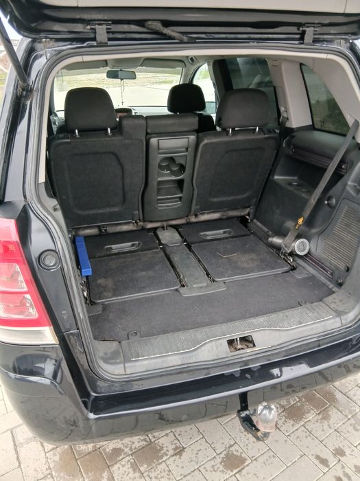 Продам Опель зафіра б 2008 року