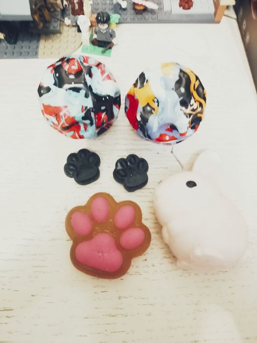 Іграшки лего Гарі Поттера .анти стреси.еоектро попит та велика бджола