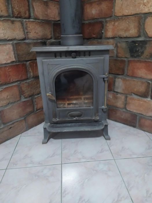 Piecyk żeliwny koza kominek