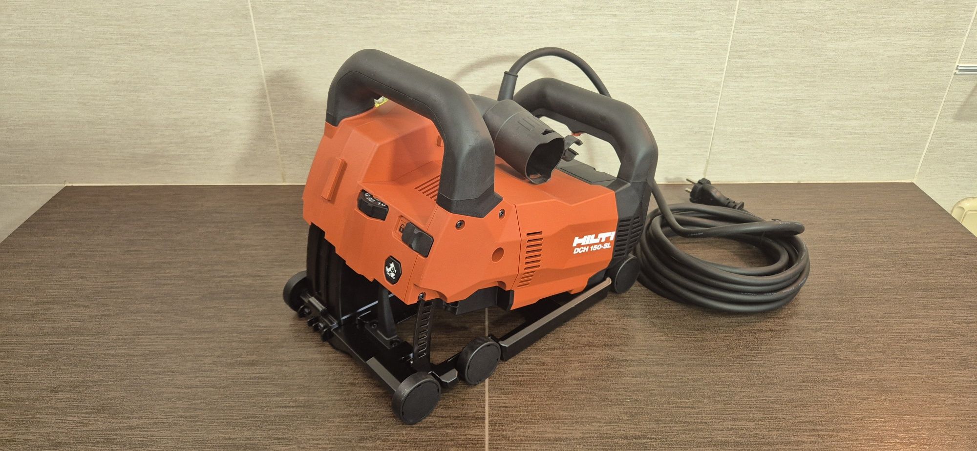 Hilti DCH 150-SL bruzdownica 2400W