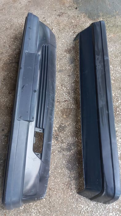 Pára-choques dianteiro Mercedes-Benz 190d