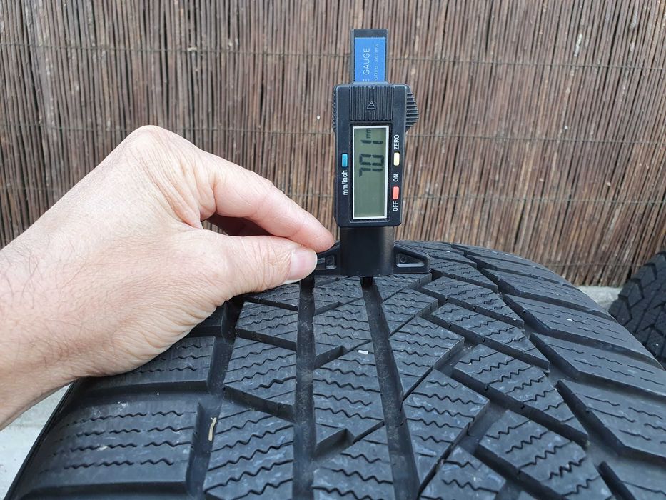 4x Oryginalne 20-stki Audi Q7, E-Tron 255/50/20 Continental 7,3mm 2019