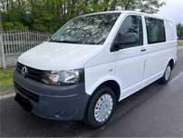 Volkswagen Transporter 2.0 TDi ,2011 rok , 6 osobowy , klimatyzacja