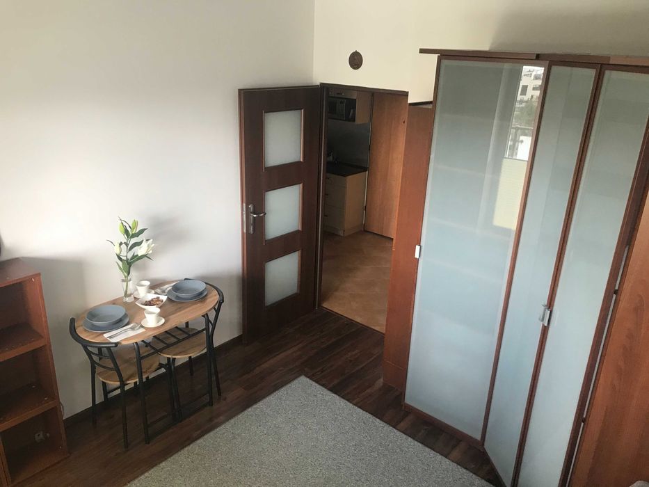 sprzedam 31,2 m2 (2 pokoje)