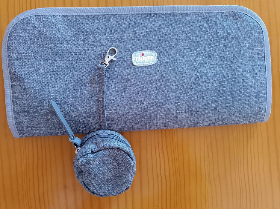 Muda fraldas + porta chupeta Chicco