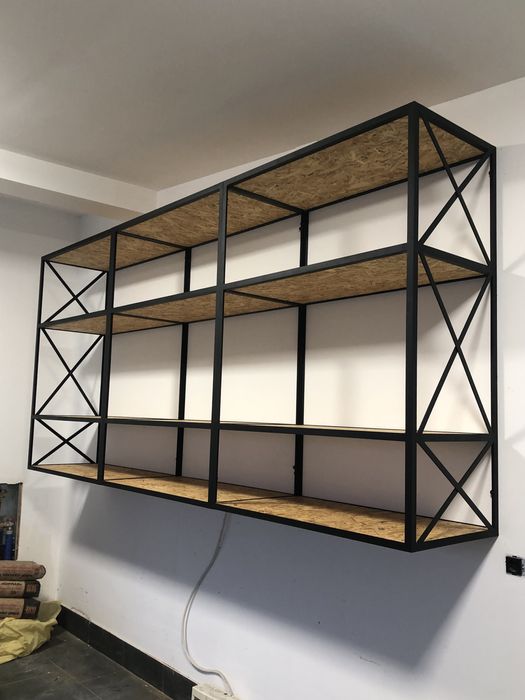 Підвісні стелажі
