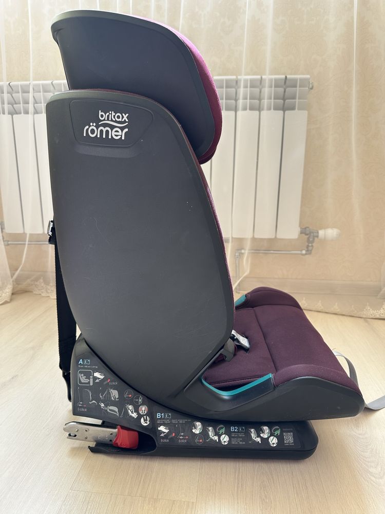 Продам автокресло Britax-Romer Advansafix  M