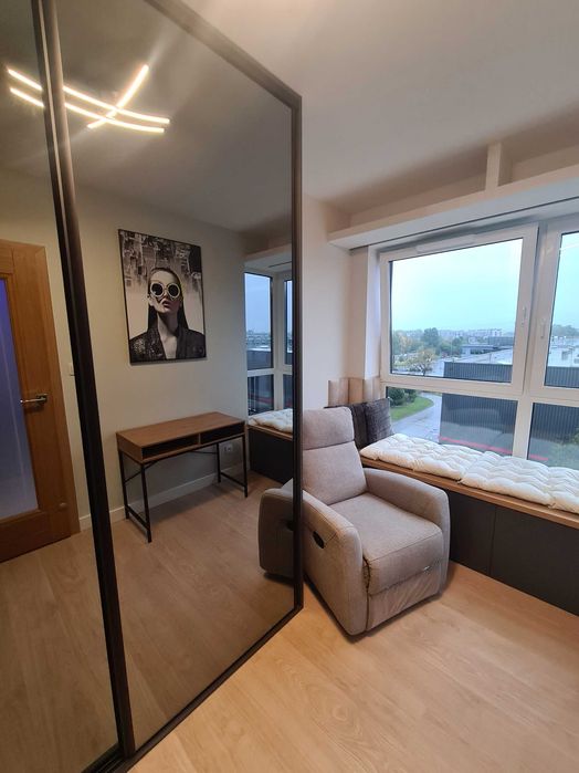 Ursus/ulHerbu Oksza /40m2/ 2pokoje /wyposażony/garaż/piękny widok/LUX