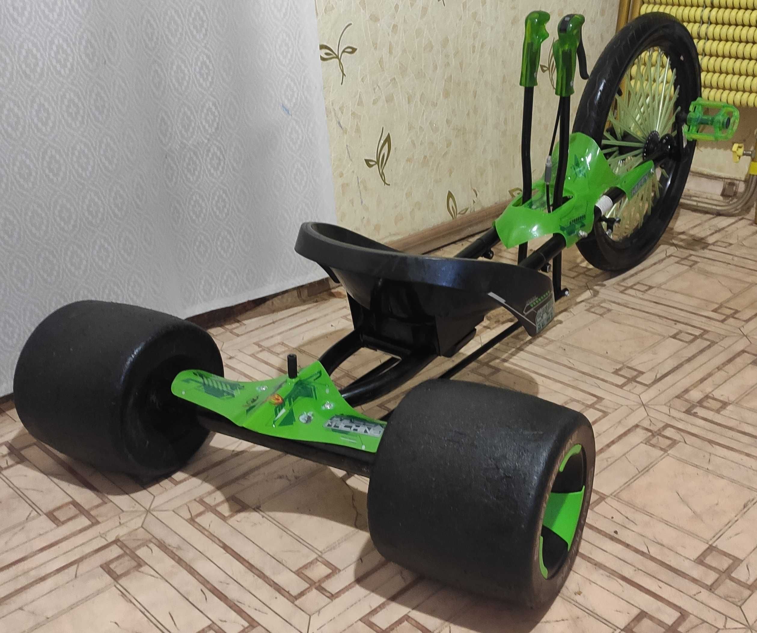 Детский веломобиль Huffy Green Machine 20