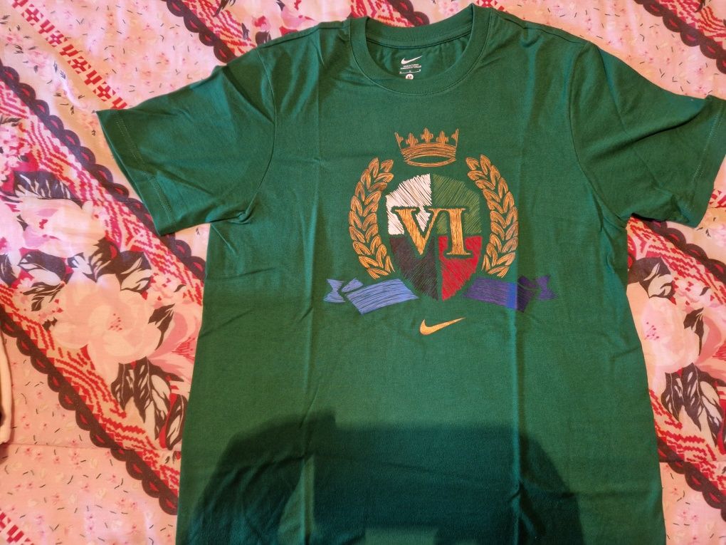 Vendo Varias T-shirts Nike Tamanho M e L Novas