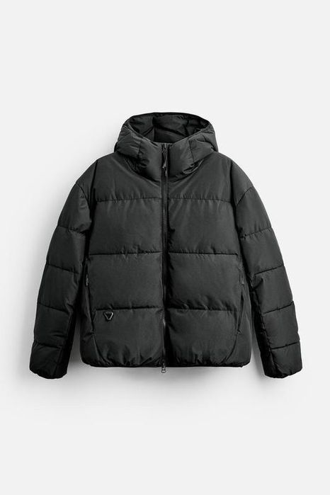 Стьобана куртка zara з капюшоном